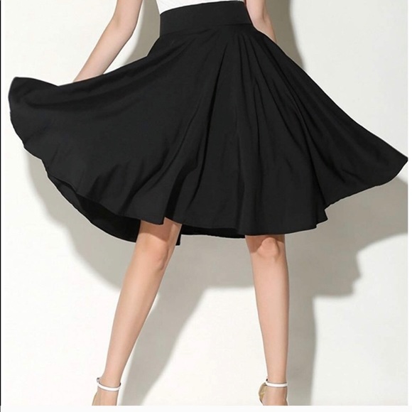 Choles Dresses & Skirts - NEW CHOLES HIGH WAIST CIRCLE SKIRT SIZE M